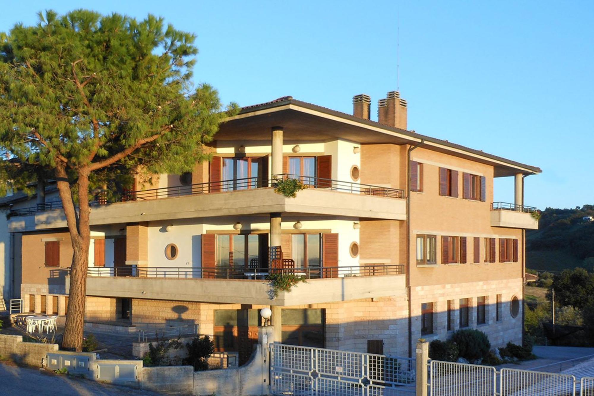 Villa Fiori Del Conero Ancona Exterior foto