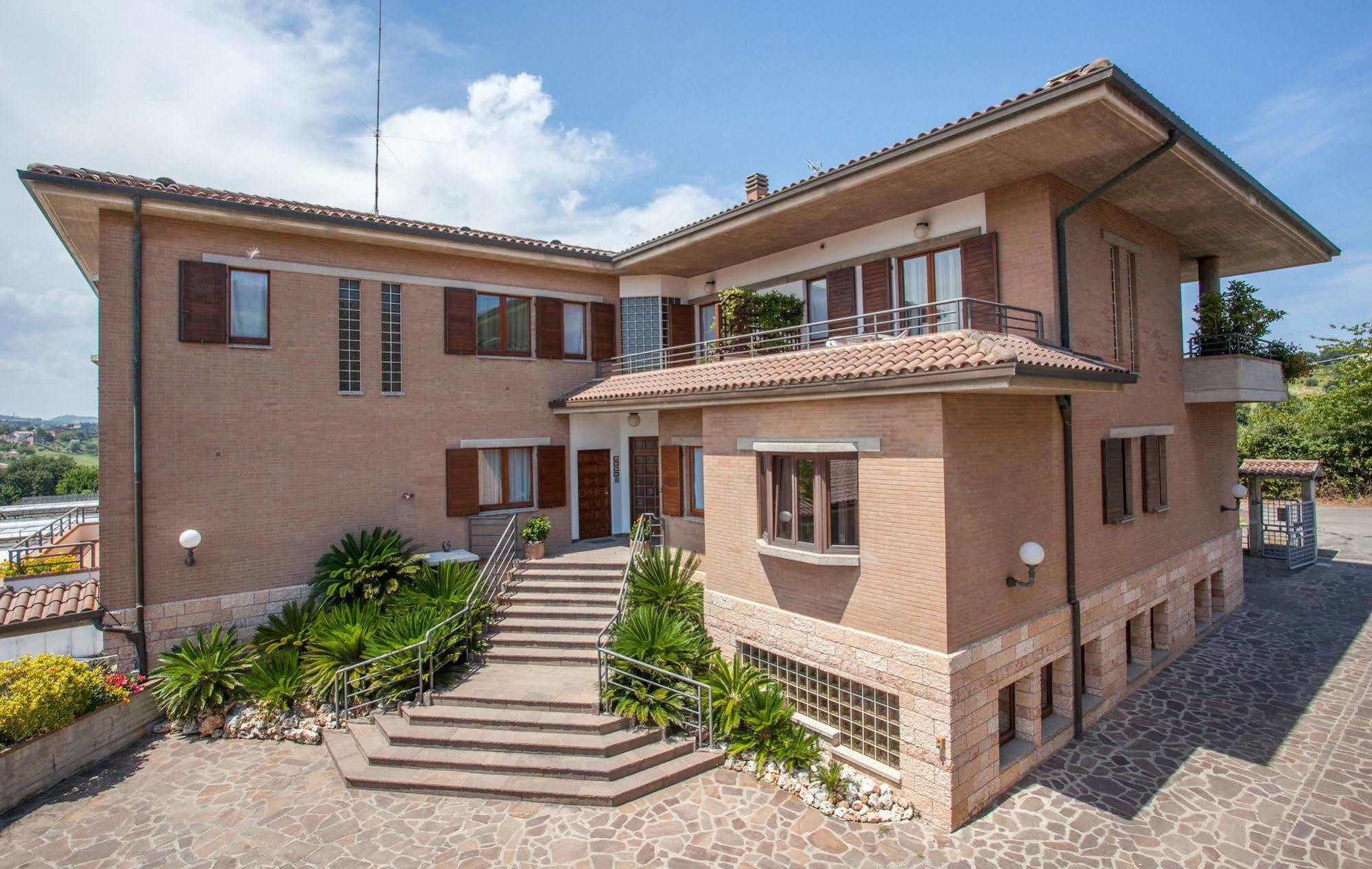 Villa Fiori Del Conero Ancona Exterior foto